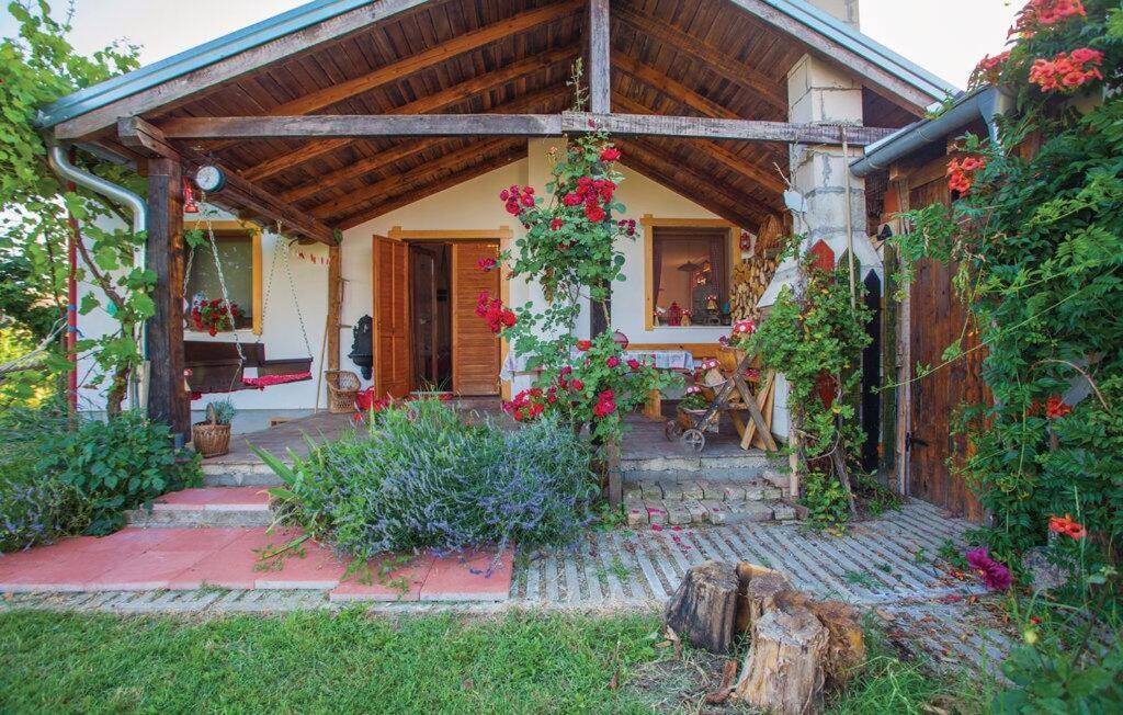Hotel Kuca Za Odmor "Dva Srca" Ceminac Exterior foto